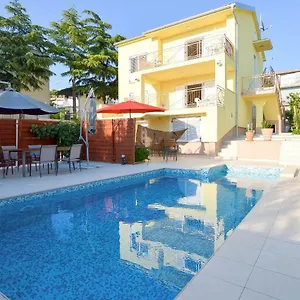 Narzissa Apartment Pula